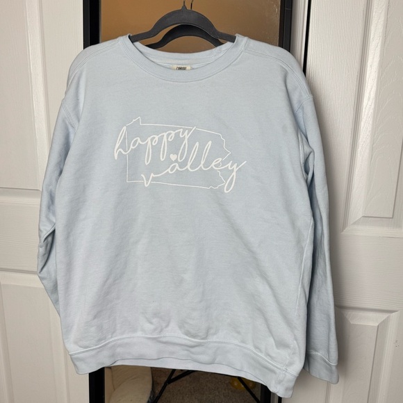 Happy Valley Sweatshirt - Picture 1 of 5